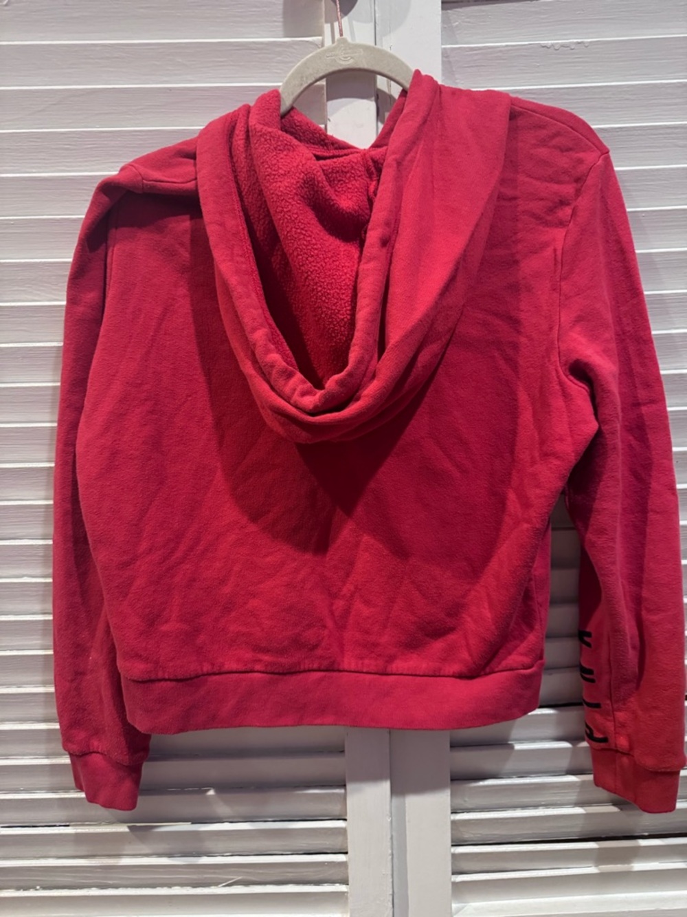 PINK Victoria’s Secret Red Cropped Hoodie Large Logo Pullover - Picture 3 of 5